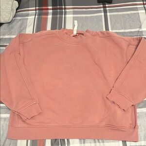 Women’s Lululemon Crewneck Sweatshirt!